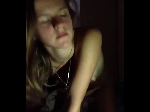 ❤️ 一个女孩自慰并射精 ️❌ Porno❌️❤